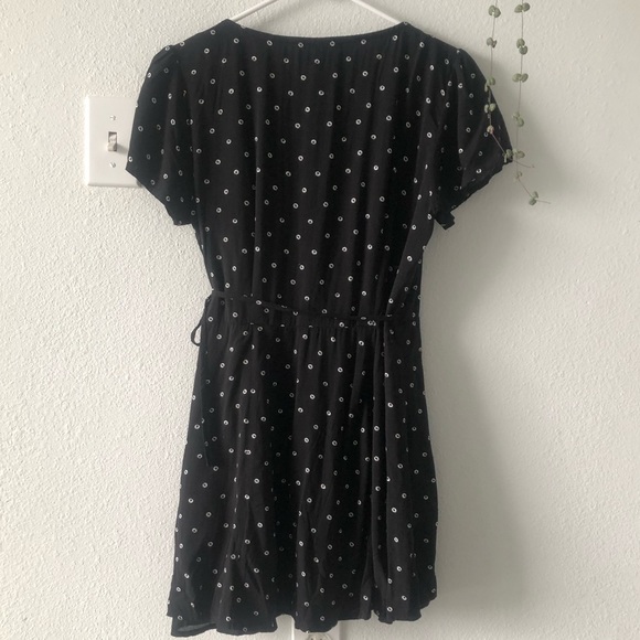 ❌SOLD❌Abercrombie & Fitch Wrap Dress - Picture 2 of 4